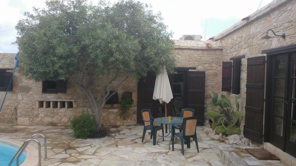 Kipseli Cottage Polis Cameră foto